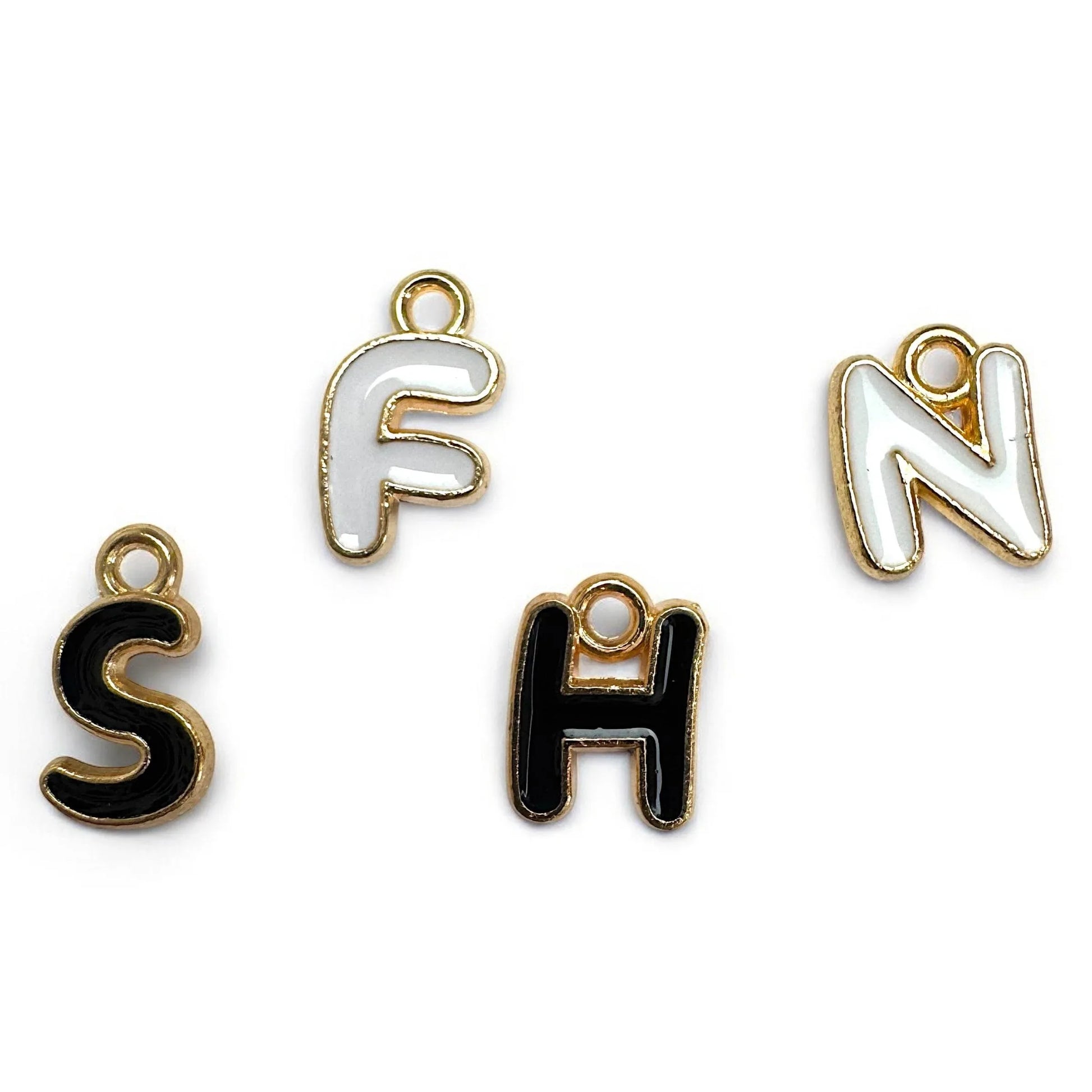 CARTOON BUCHSTABEN Charm - Glam & Gallop