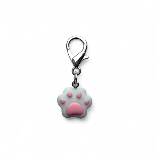 PAW OF LUCK Charm - Glam & Gallop